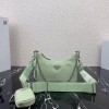 프라다 나일론 체인 스트랩 멀티백 1BH204-5